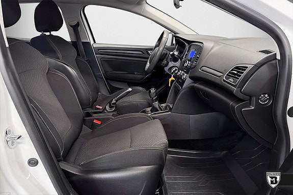 Renault Megane 13 of 16