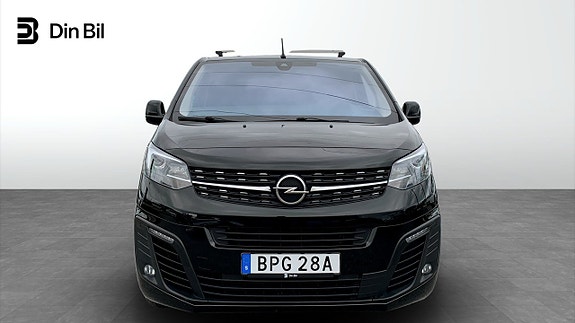 Opel Vivaro 4 of 16