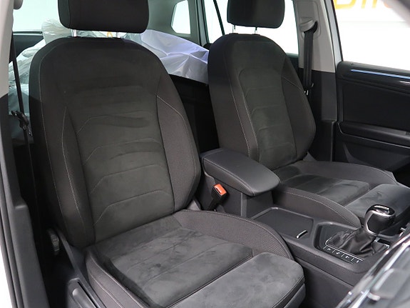 Volkswagen Tiguan 25 of 30