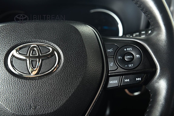 Toyota RAV4 14 of 24