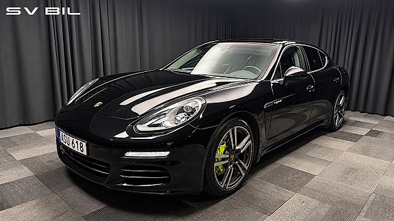 Porsche Panamera S