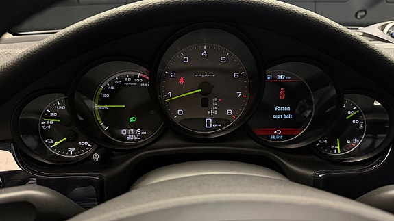 Porsche Panamera S 21 of 30