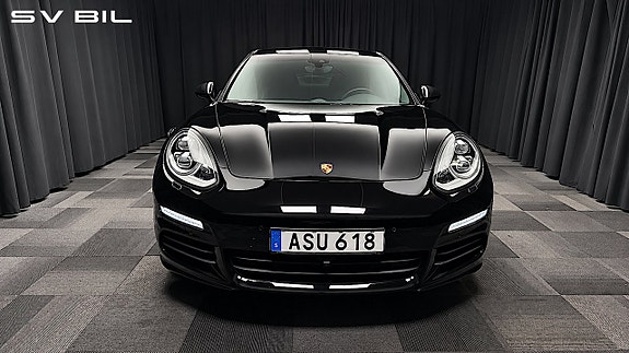 Porsche Panamera S 2 of 30