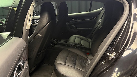 Porsche Panamera S 10 of 30