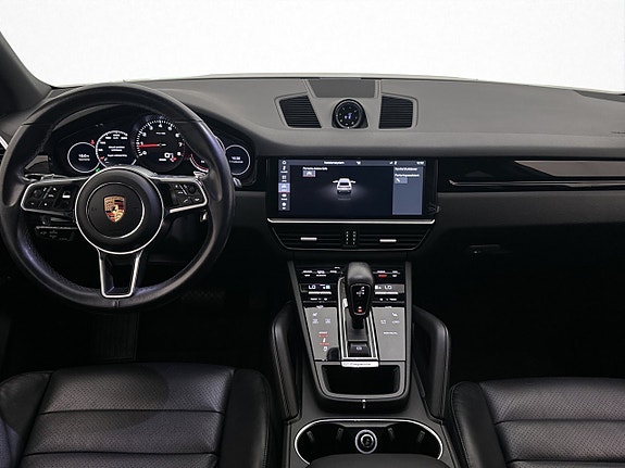 Porsche Cayenne S 17 of 30