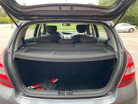 Hyundai i20 13 of 14