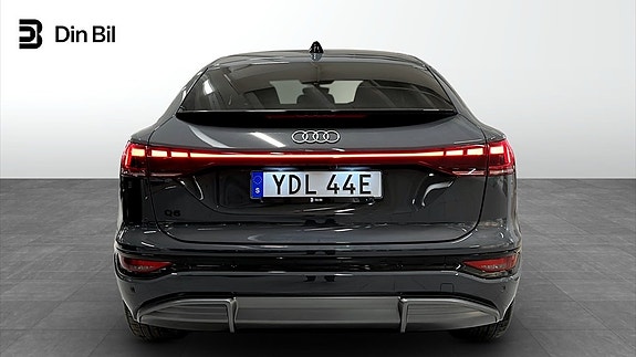 Audi Q6 e-tron 5 of 18