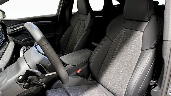 Audi Q6 e-tron 8 of 18