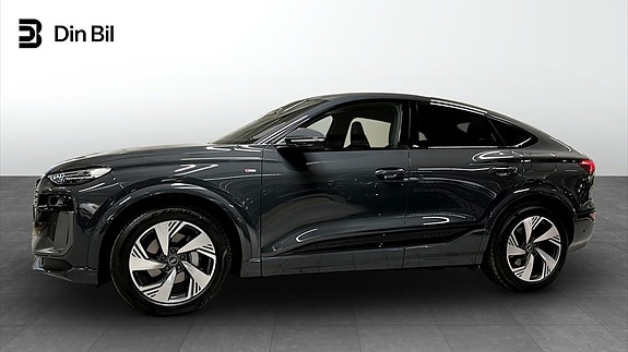 Audi Q6 e-tron 2 of 18
