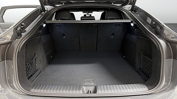 Audi Q6 e-tron 13 of 18