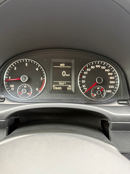 Volkswagen Caddy Maxi 13 of 15