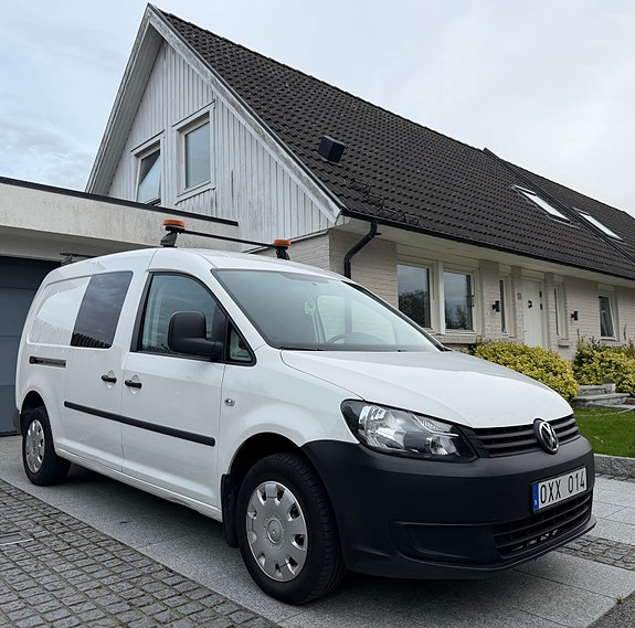 Volkswagen Caddy Maxi 2 of 15