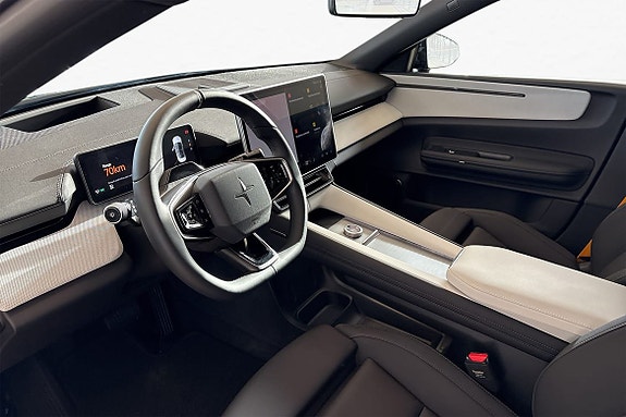 Polestar 4 11 of 30