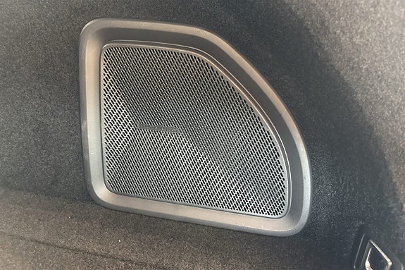Polestar 4 24 of 30