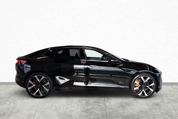 Polestar 4 4 of 30