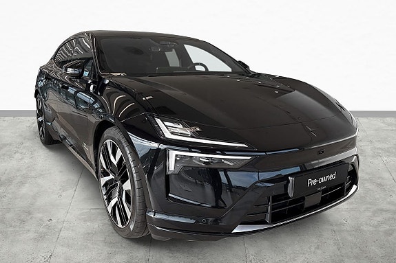 Polestar 4 10 of 30