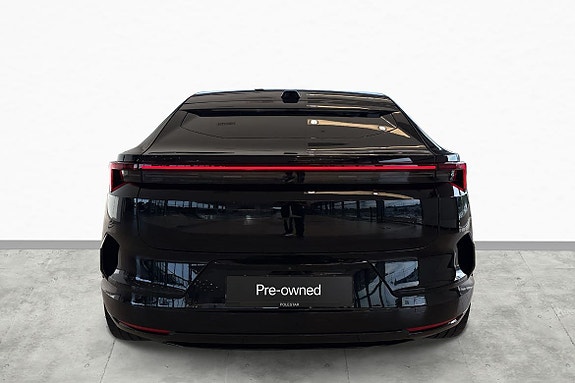Polestar 4 5 of 30