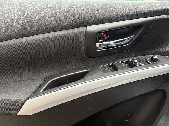Suzuki S-Cross 9 of 15