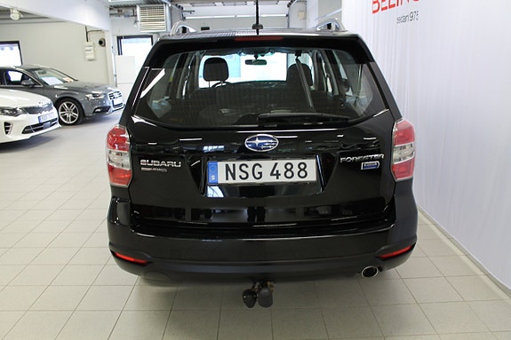 Subaru Forester 5 of 13