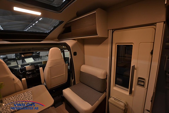Adria Coral SUPREME 670 SL 15 of 16