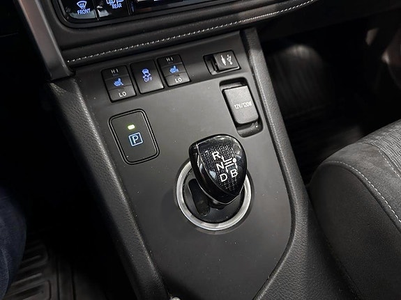 Toyota Auris 14 of 14