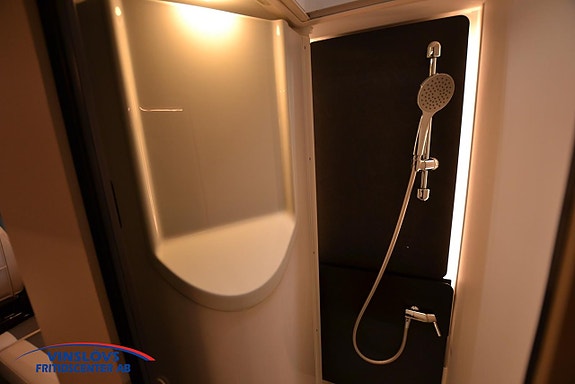 Adria COMPACT SUPREME DL 13 of 15