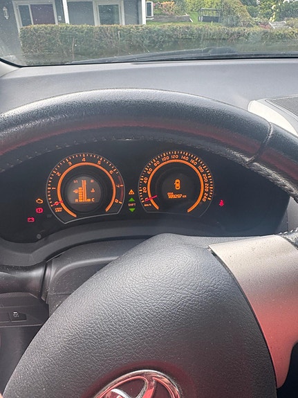 Toyota Auris 7 of 7