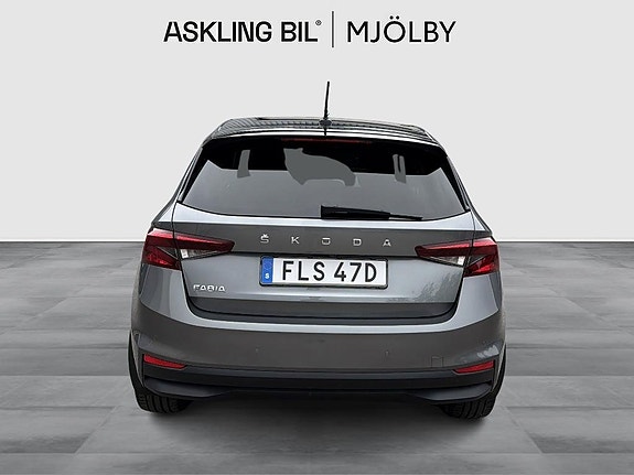 Skoda Fabia 4 of 16
