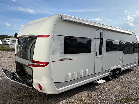 HOBBY 650 UKFE . Alde/Ac/Mover/Vånsäng/Ugn/Tält/Markis.2015 2 of 12