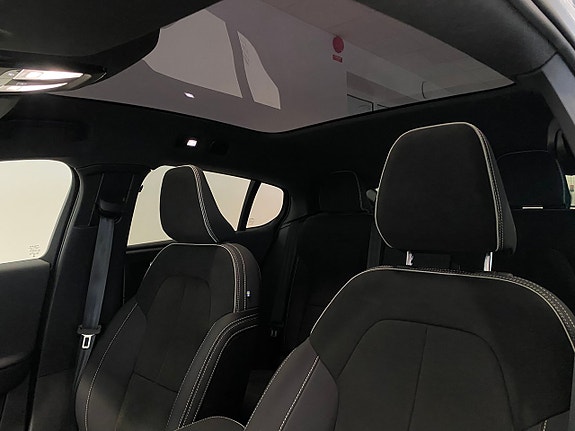 Volvo C40 4 of 12