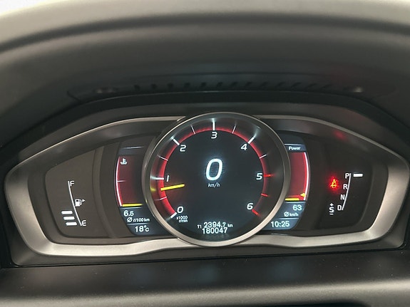 Volvo XC60 16 of 27
