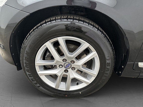 Volvo XC60 24 of 27