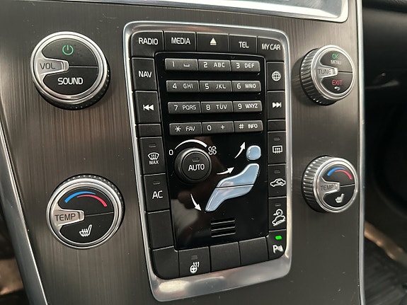 Volvo XC60 18 of 27