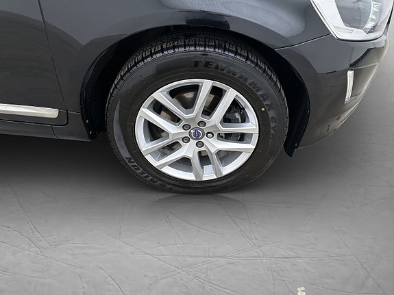 Volvo XC60 27 of 27