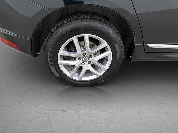 Volvo XC60 26 of 27
