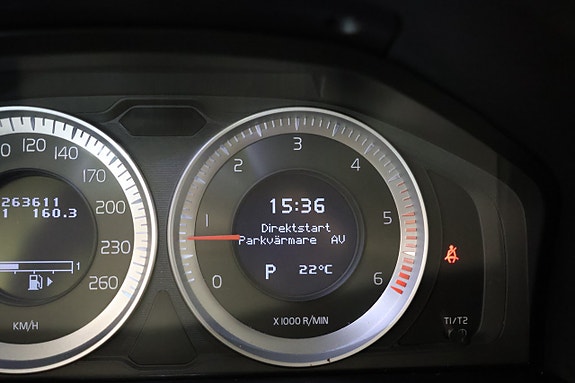 Volvo V70 16 of 19