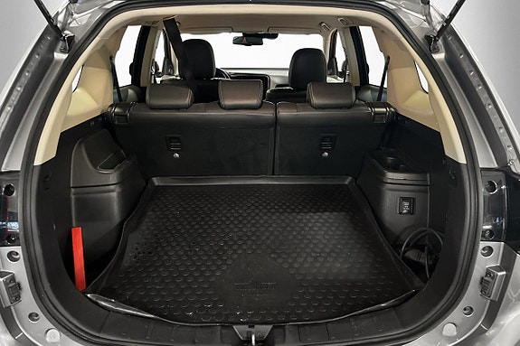Mitsubishi Outlander 22 of 22