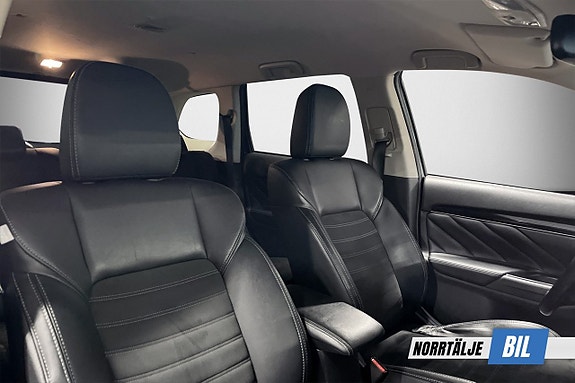 Mitsubishi Outlander 12 of 22
