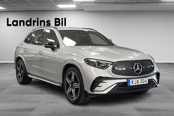 Mercedes-Benz GLC300 d 3 of 14