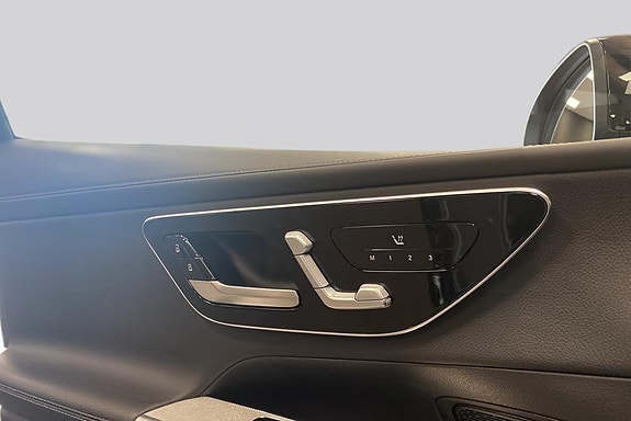 Mercedes-Benz GLC300 d 11 of 14