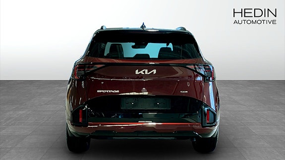 Kia Sportage 7 of 9