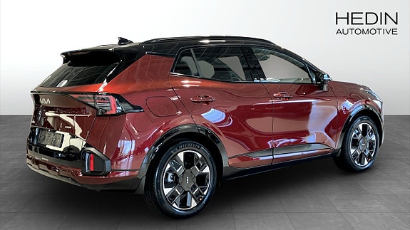 Kia Sportage 2 of 9