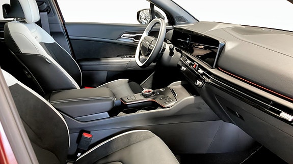 Kia Sportage 3 of 9