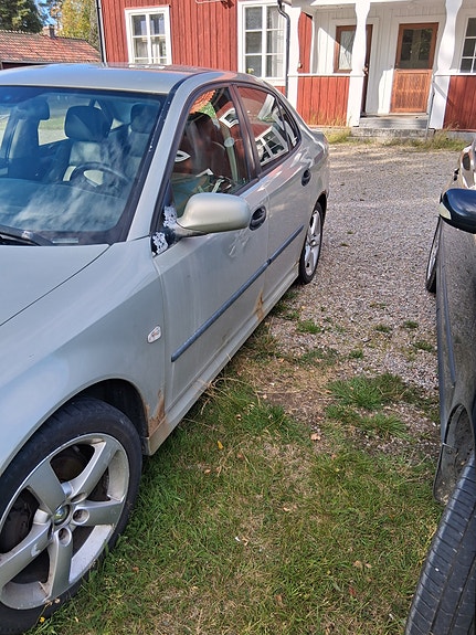 Saab 9-3 5 of 6
