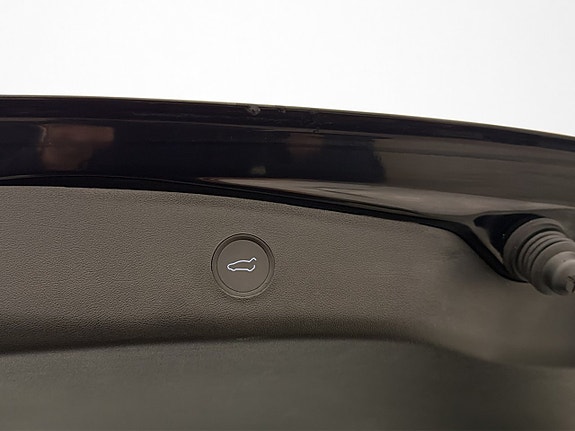 Tesla Model 3 29 of 30