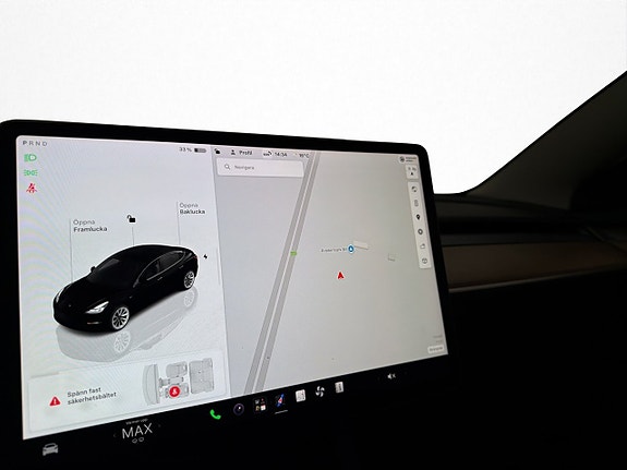 Tesla Model 3 18 of 30