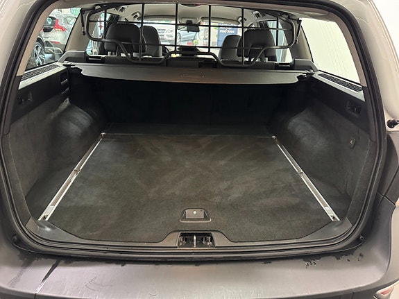 Volvo XC70 23 of 23