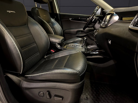 Kia Sorento 21 of 30