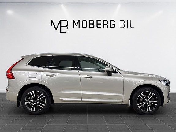 Volvo XC60 3 of 18