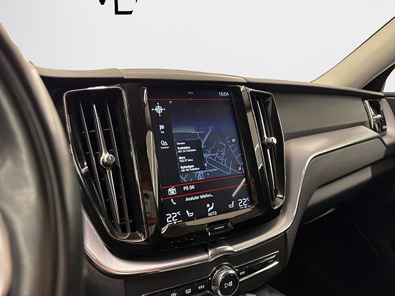 Volvo XC60 12 of 18